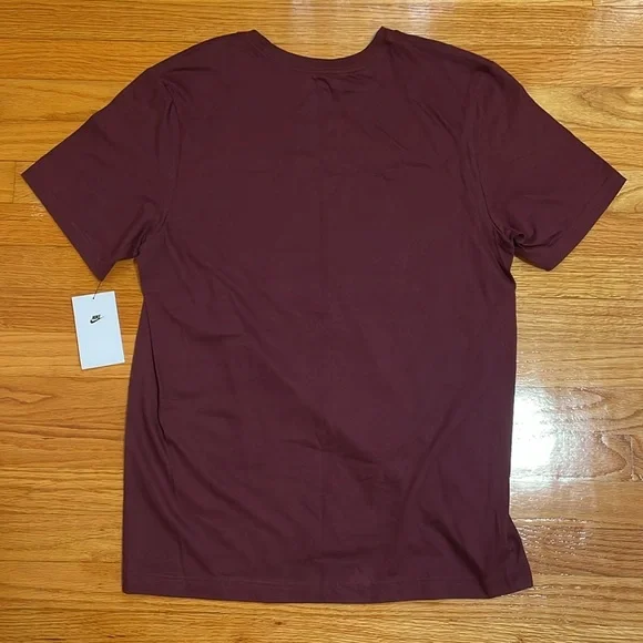 Nike Men's Burgundy Just Do It T-Shirt Size Medium (Brand New) - Picture 4 of 5